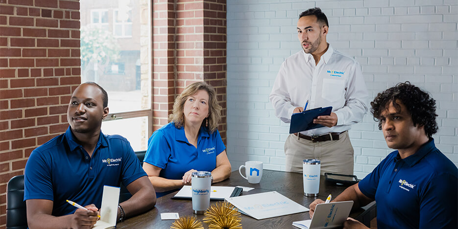 Mr. Electric Slider-3