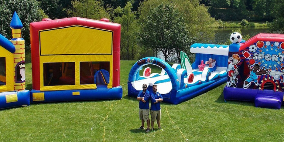 Space Walk Inflatables Slider-1