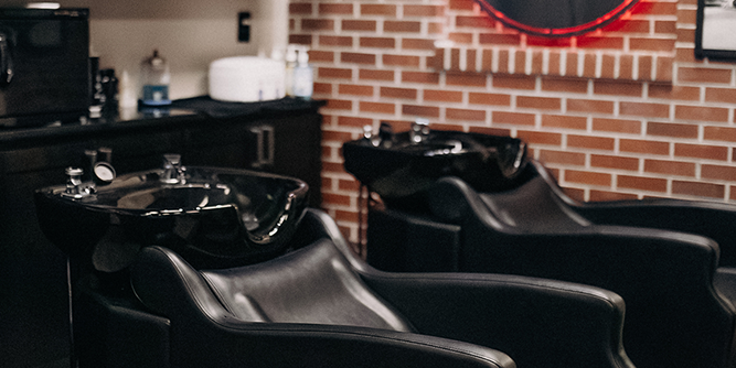 Knockouts Haircuts & Grooming Slider-7