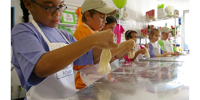 Young Chefs Academy Slider-6