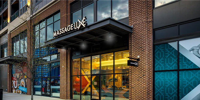 MassageLuXe Slider-2