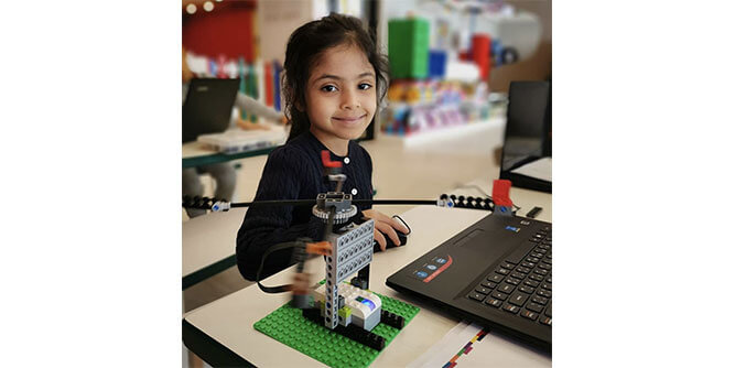 Bricks 4 Kidz - STEAM-based Education Slider-7