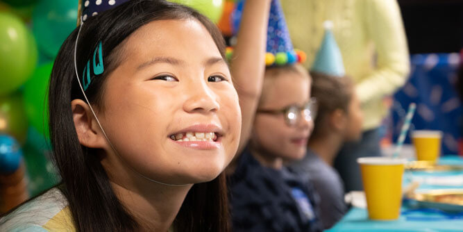 Sky Zone Trampoline Park+ Slider-5