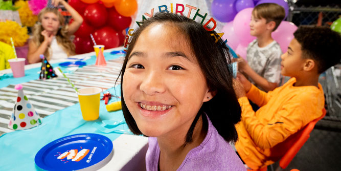 Sky Zone Trampoline Park+ Slider-8