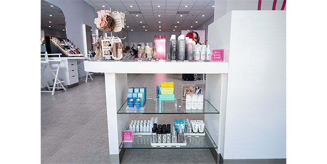 Blo Blow Dry Bar Slider-5