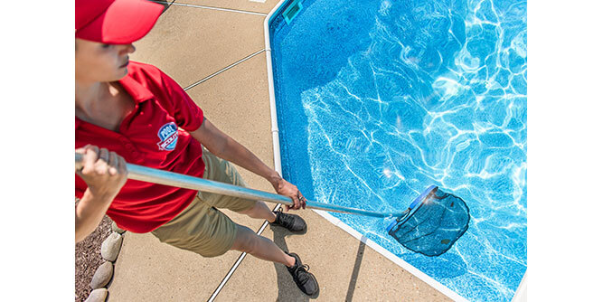 Pool Scouts Pool Cleaning Slider-6