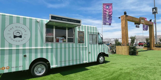 Dapper Doughnut Slider-3