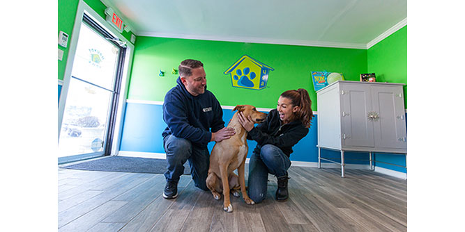 Hounds Town USA Slider-4