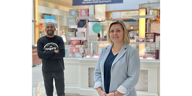 WOOPS! Macarons & Gifting Slider-1