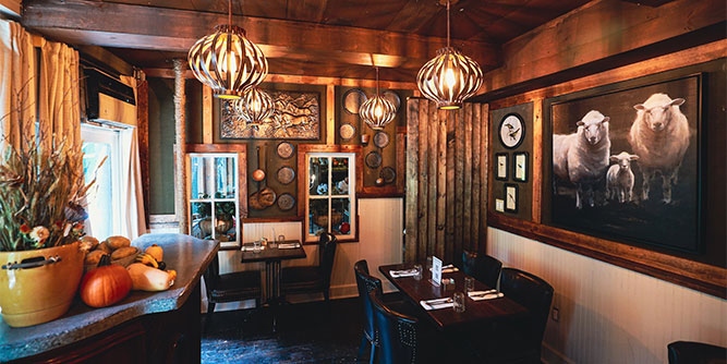 Friend of a Farmer - Farm-to-Table Restaurant Slider-7