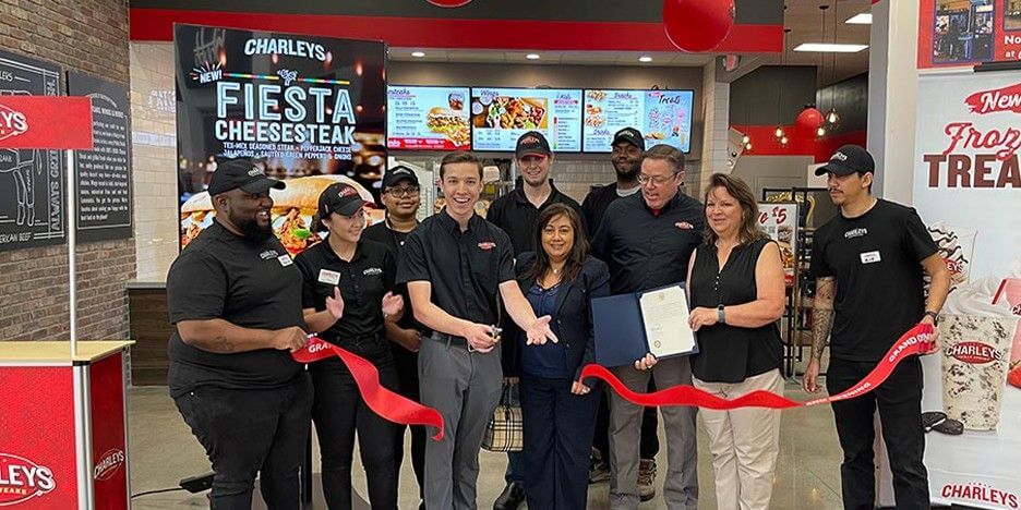 Charleys Cheesesteaks & Wings Slider-6