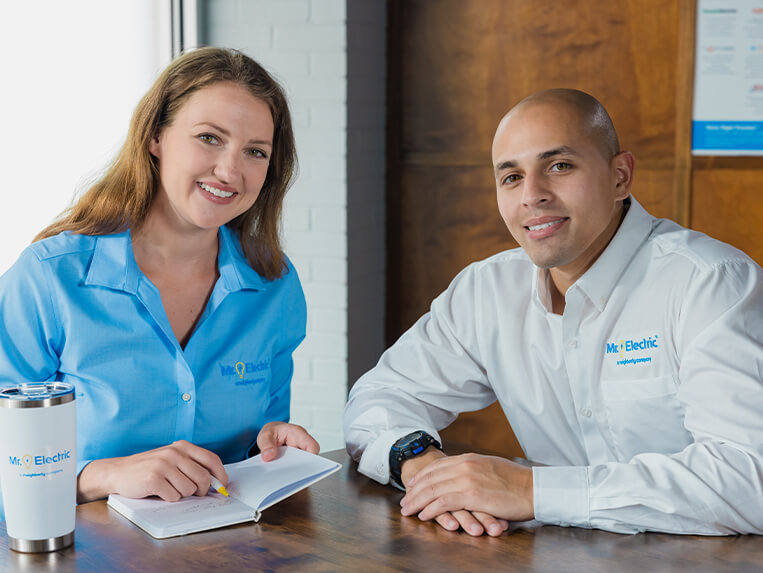 Mr. Electric Mr. Electric Slider 1