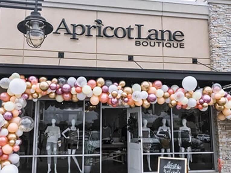 Apricot Lane Boutiques Apricot Lane Boutiques Slider 9