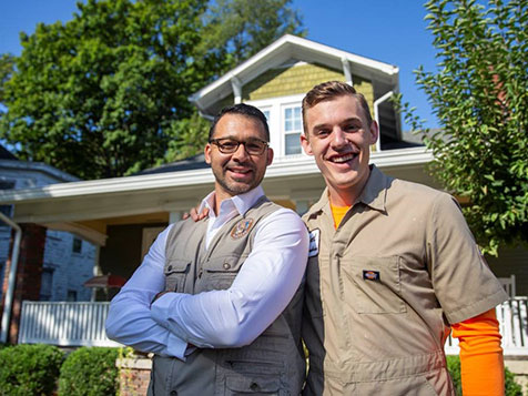 Pest Hunters-Mosquito Hunters-Humbug Holiday Lighting Pest Hunters-Mosquito Hunters-Humbug Holiday Lighting Slider 5