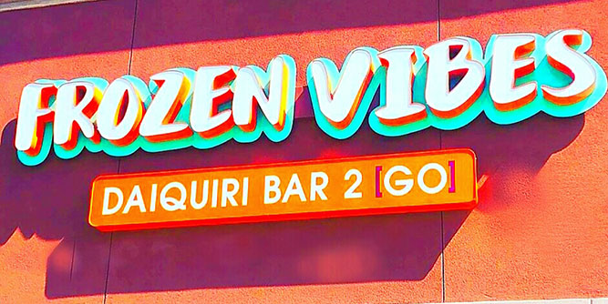 Frozen Vibes: Daiquiri Bar 2 GO Slider-2