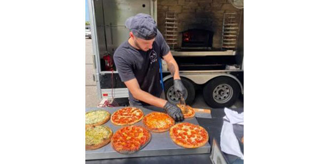 Nelly Belly Food Truck Slider-9