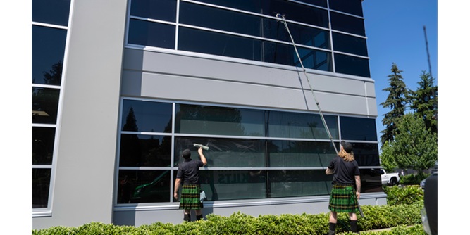 Men In Kilts Window Cleaning Slider-5