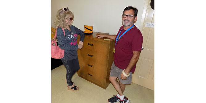 Estate Sale Specialist Slider-7