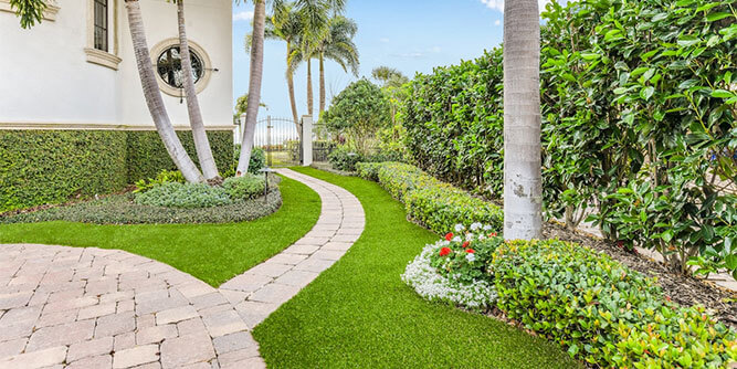 ForeverLawn Slider-2