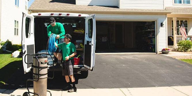 Kura Home Maintenance & Air Duct Cleaning Slider-3