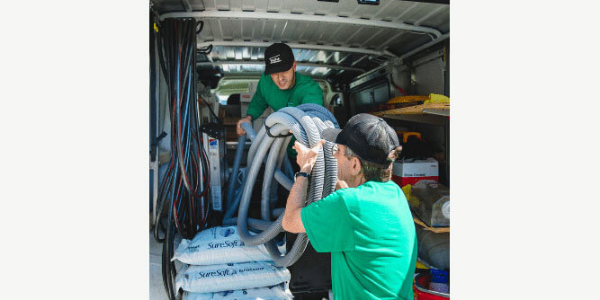 Kura Home Maintenance & Air Duct Cleaning Slider-7