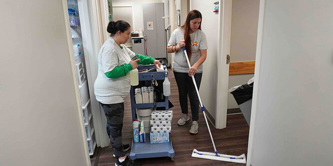 Reliable Facility Group - Commercial Cleaning Slider-6