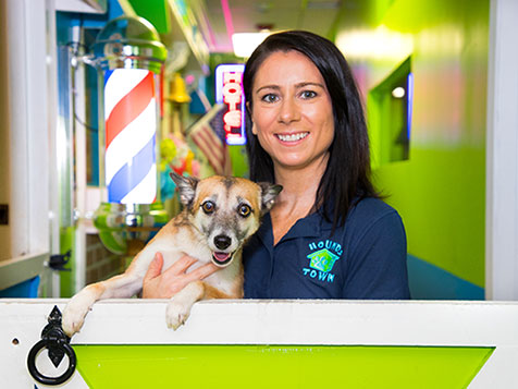 Hounds Town USA Hounds Town USA Slider 1