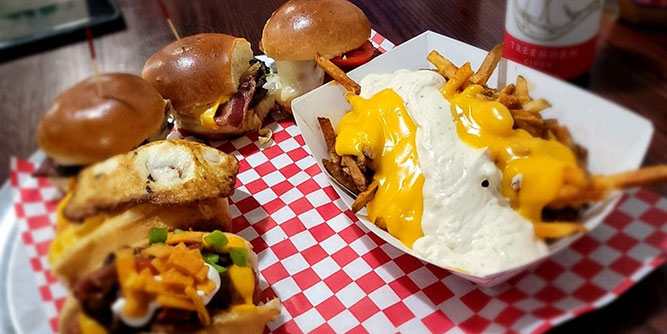 Sly's Sliders & Fries Slider-5