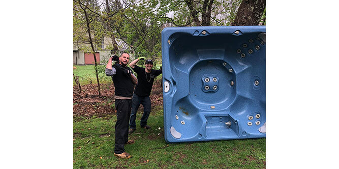 Trash Can Willy's Junk Removal Service Slider-4