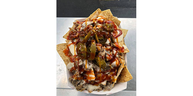 Mutt & Jeff's Smokehouse Slider-8