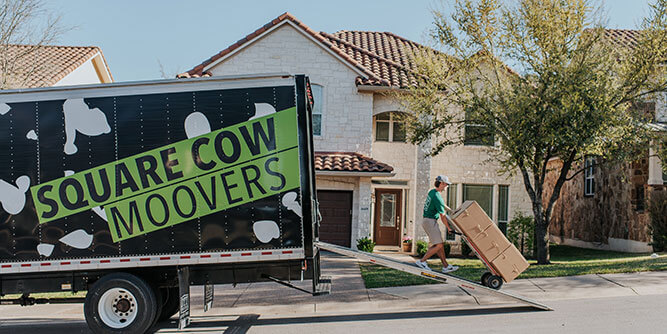 Square Cow Moovers Franchise Family Slider-1