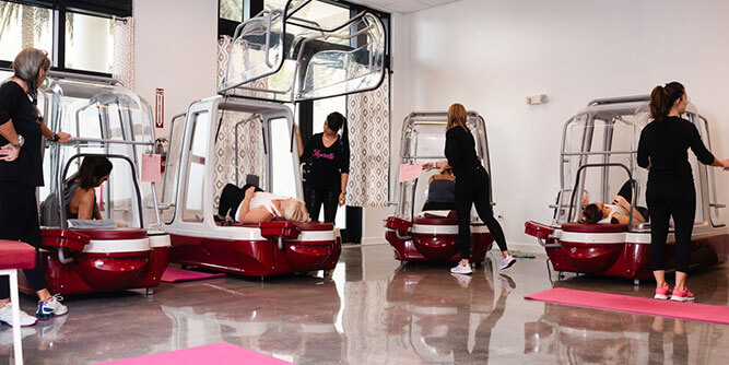 Figurella USA Slider-1