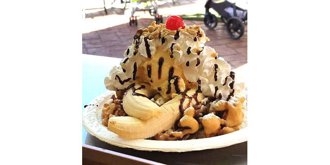 Braud's Funnel Cake Cafe Slider-2