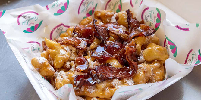 Braud's Funnel Cake Cafe Slider-7