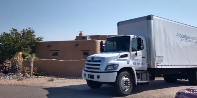 Mountain Crest Movers & Junk Removal Slider-5