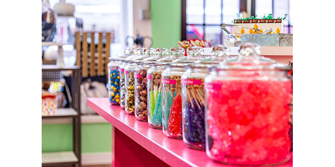 Jordan E.'s Popcorn & Candy Co. Slider-4