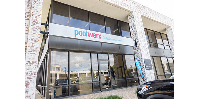 Poolwerx Slider-3