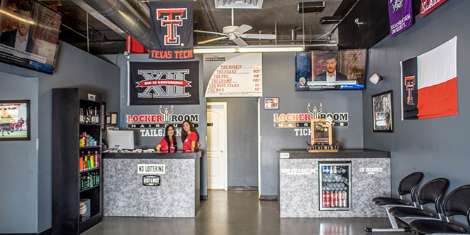 Locker Room Haircuts Slider-6