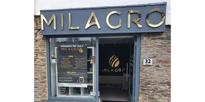 Milagro CBD Oil Slider-5