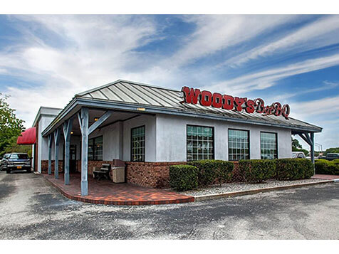 Woody's Bar-B-Q Woody's Bar-B-Q Slider 2