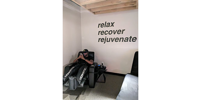 INFINITY, beyond fitness Slider-6