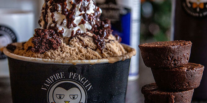 Vampire Penguin Shaved Snow & Desserts Slider-2