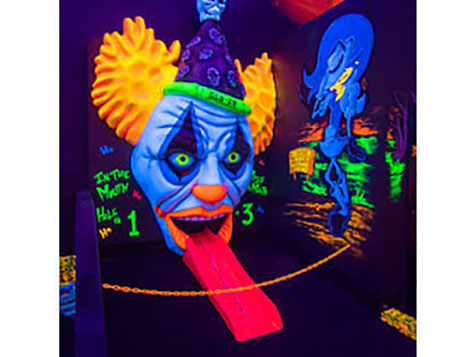 Monster Mini Golf Monster Mini Golf Slider 1