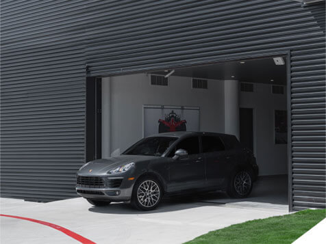 Garage Up Garage Up Slider 6