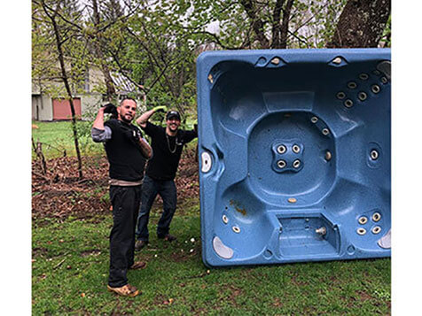 Trash Can Willy's Junk Removal Service Trash Can Willy's Junk Removal Service Slider 4