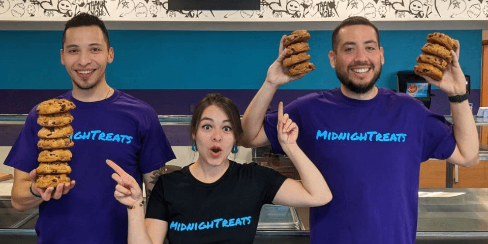 MidnighTreats width=