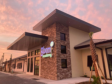 Bloom Academy Bloom Academy Slider 1