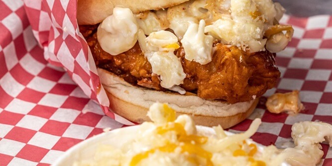 HCK Hot Chicken Slider-4