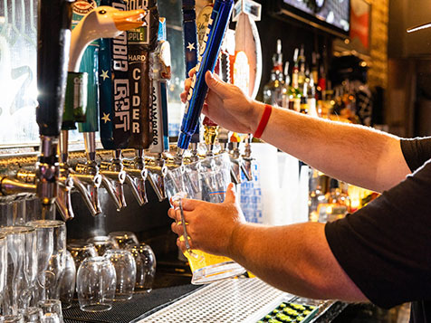 Village Idiot Pizza Village Idiot Pizza Slider 4