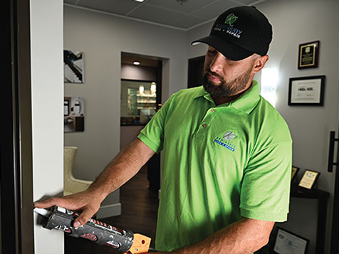 Kaminskiy Handyman Franchise - Premier Model Kaminskiy Handyman Franchise - Premier Model Slider 6